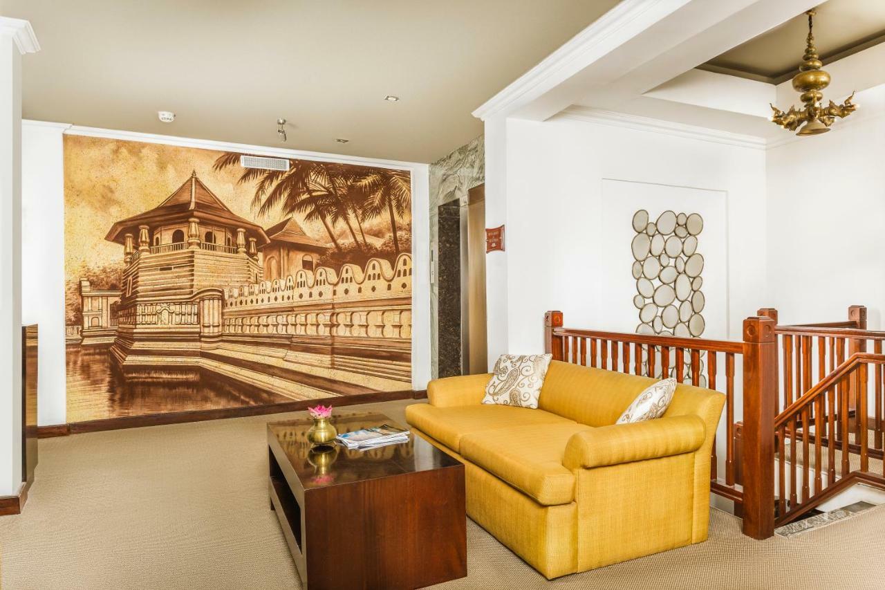 Kandy City Hotel By Earl'S Exterior photo
